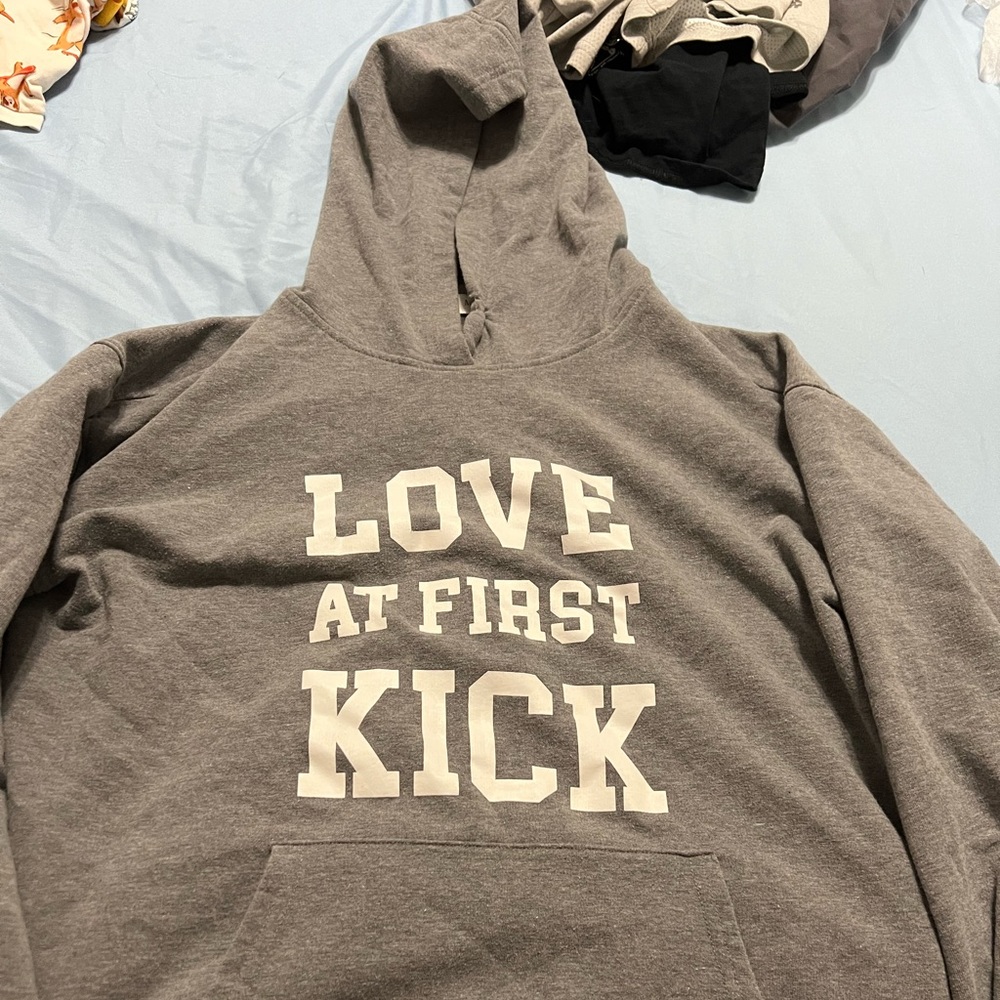 Maternity sweatshirt